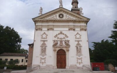 Noventa Padovana (PD) – Facciata della chiesa dei SS. Apostoli Pietro e Paolo